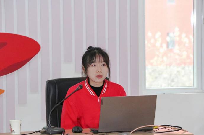 ˵��:30304ccb194a348450cd7f3afad5438